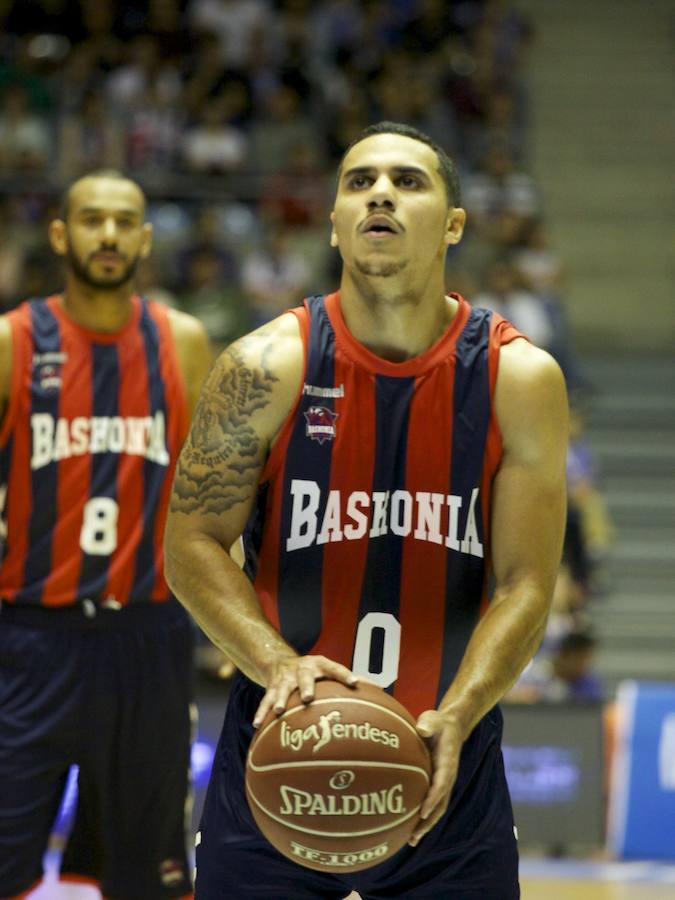 Larkin, mejor debut en la historia de la ACB