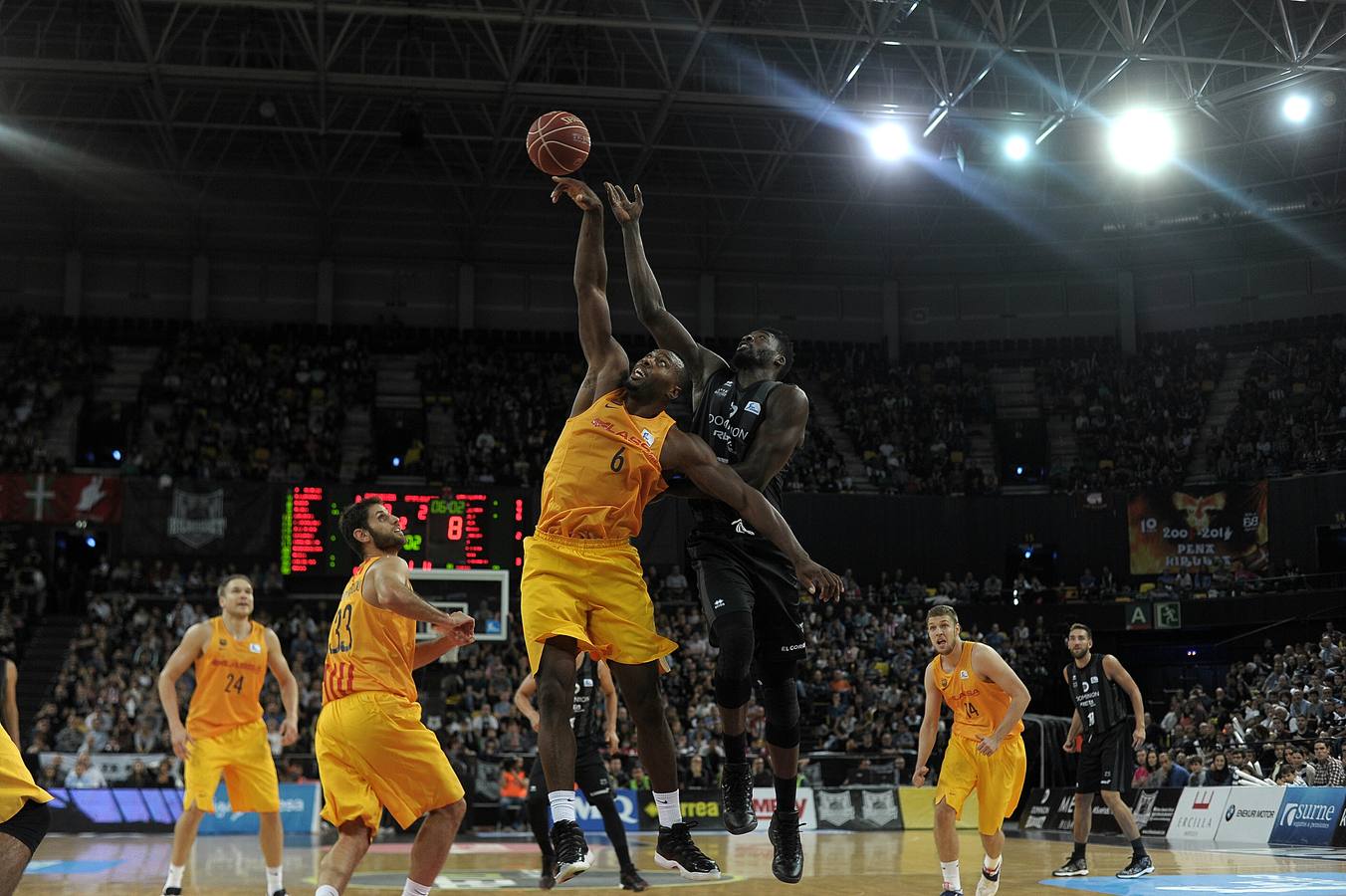 Las mejores imágenes del partido del Bilbao Basket