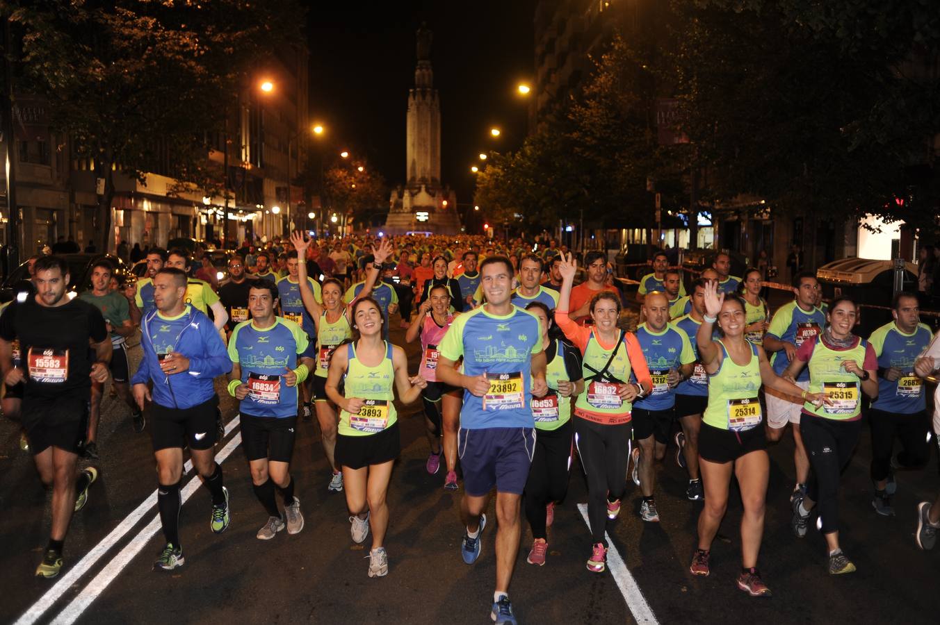 Las mejores imágenes del Bilbao Night Marathon 2016