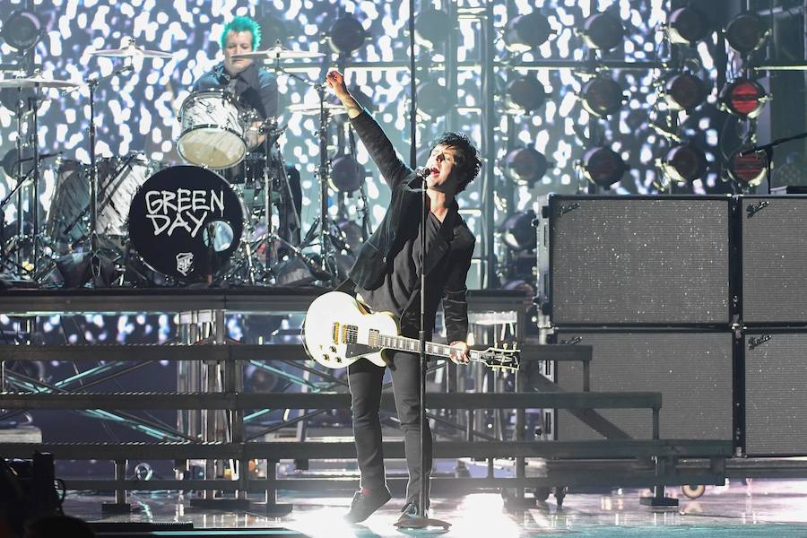 La banda de rock Green Day fue una de las más aplaudidas.