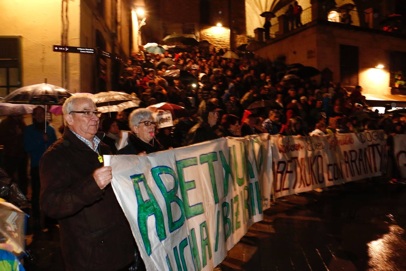 Abetxuko se manifiesta contra los &#039;Pichis&#039;