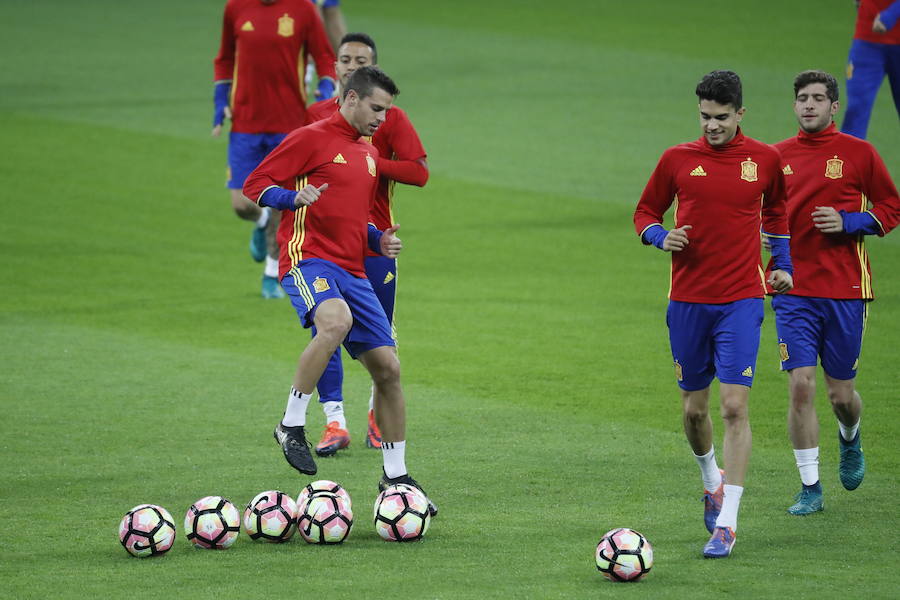 Aduriz pisa la alfombra de Wembley