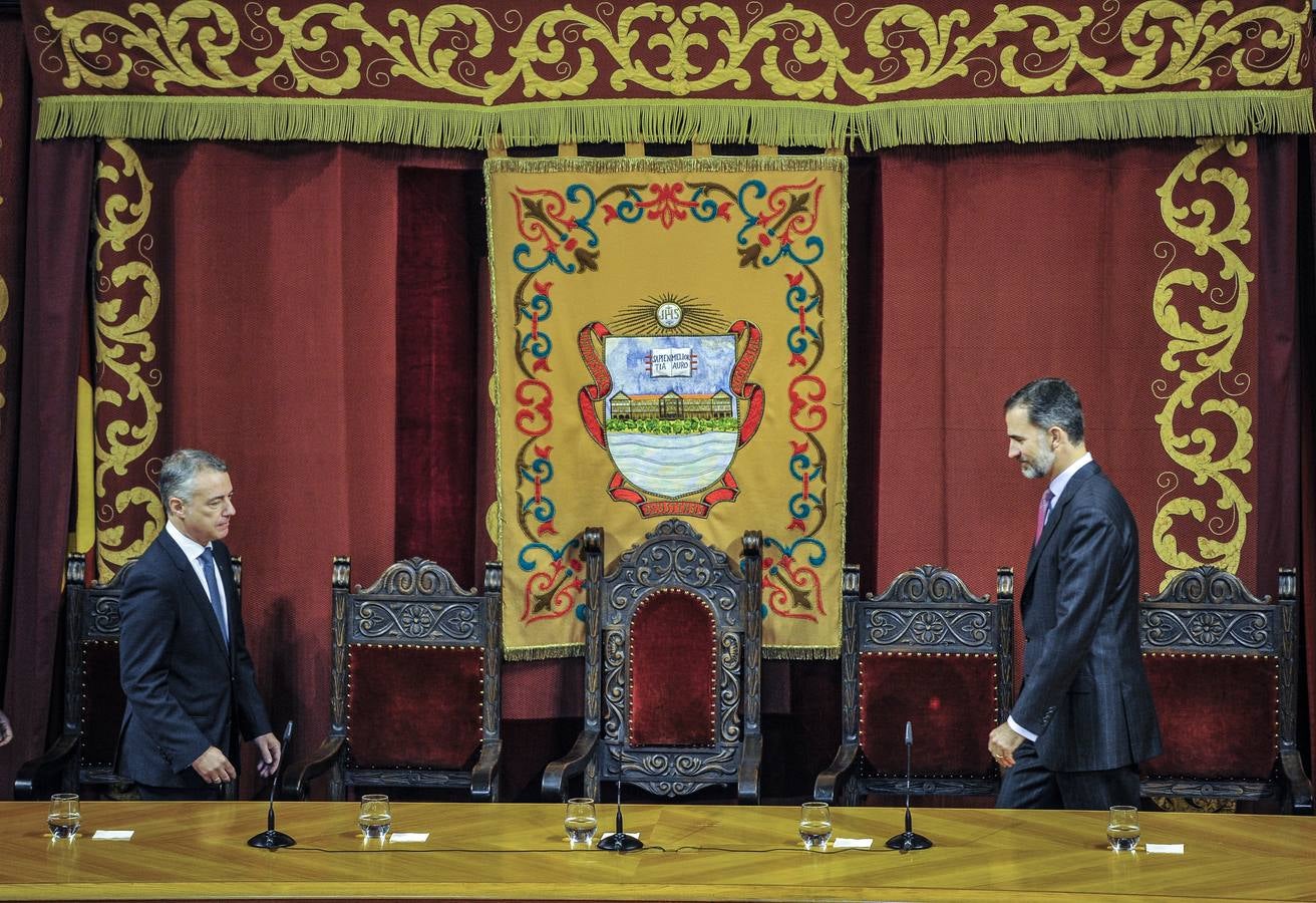 El Rey visita la Universidad de Deusto