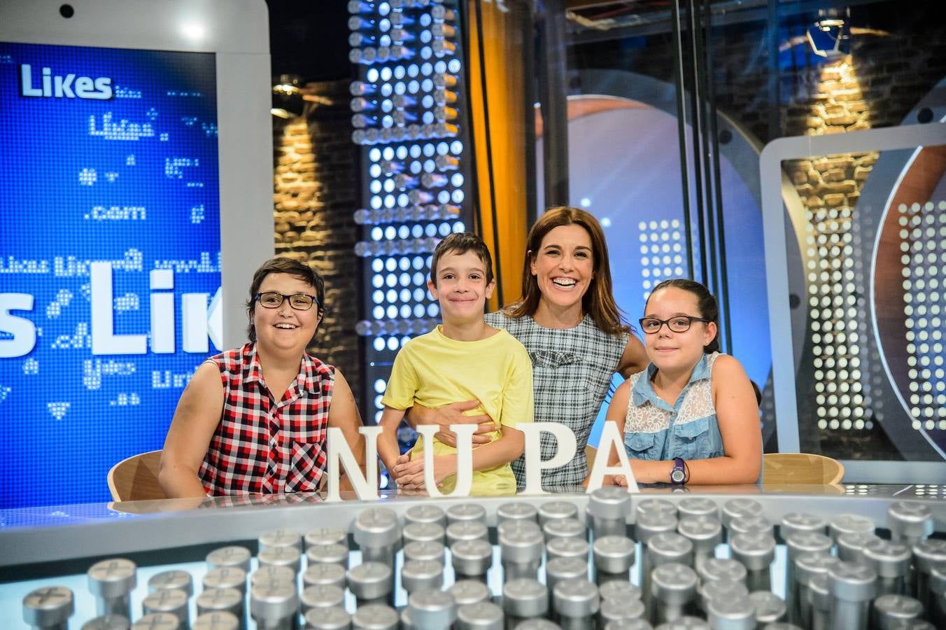 La presentadora Raquel Sánchez-Silva invitó a los chavales a su programa.