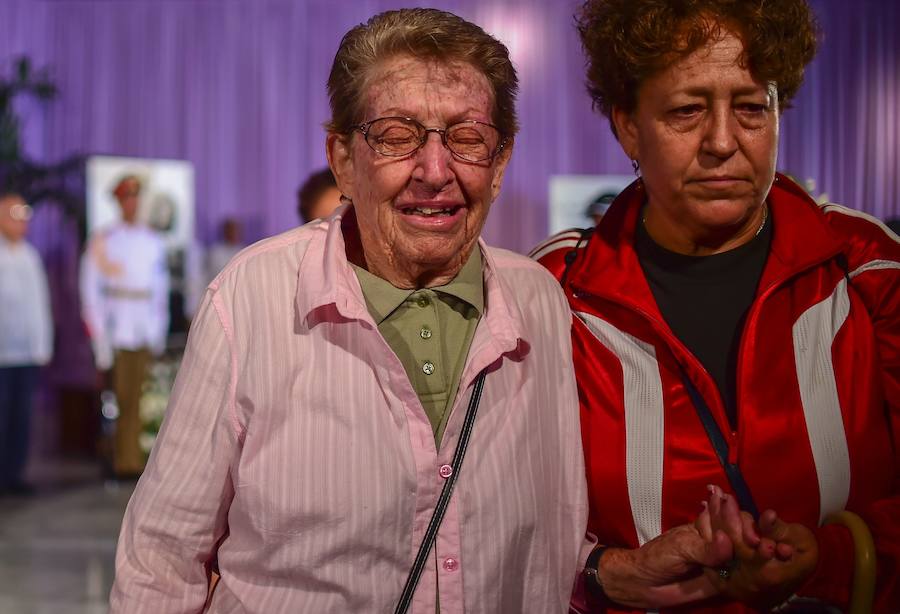 Los cubanos despiden a Fidel Castro