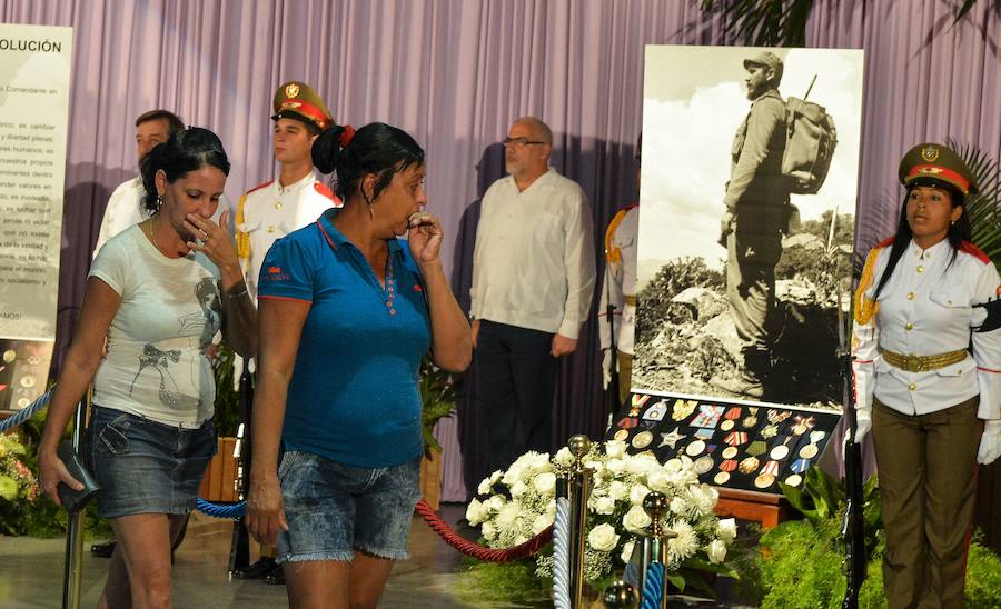 Los cubanos despiden a Fidel Castro