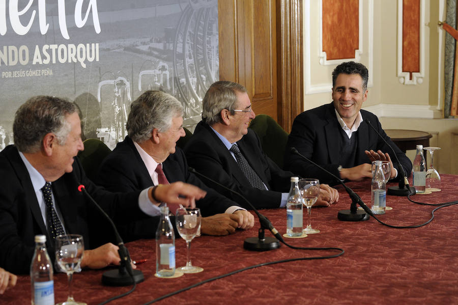 Fernando Astorqui, Santiago Bergareche, Alejandro Echevarría y Miguel Indurain.