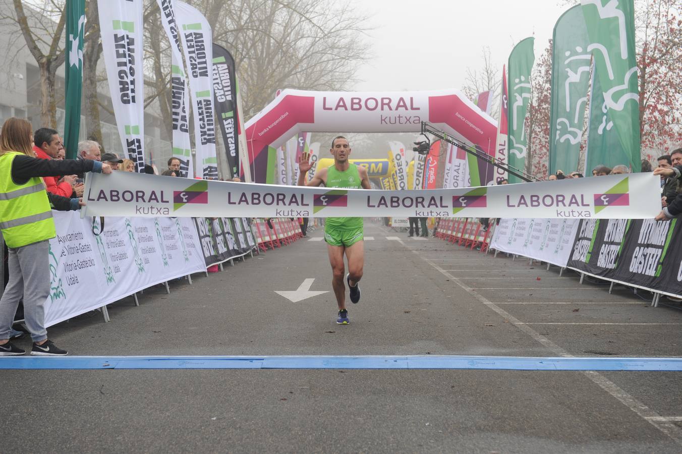 La Media Maratón de Vitoria (II - tramo final y meta)