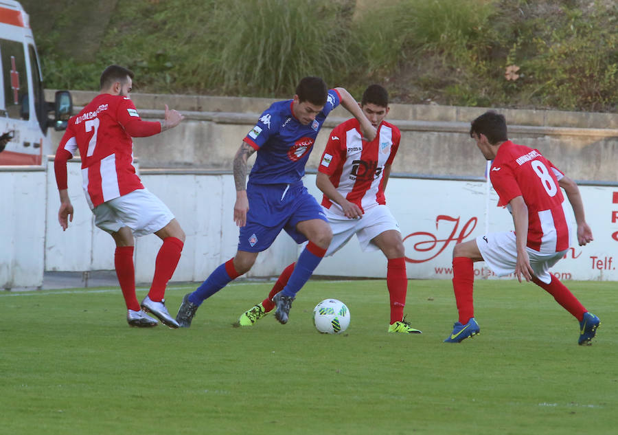 Las mejores imágenes de los partidos del Amorebieta y el Zamudio