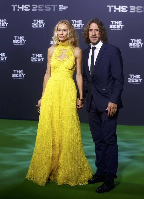 Puyol y su pareja Vanesa Lorenzo.