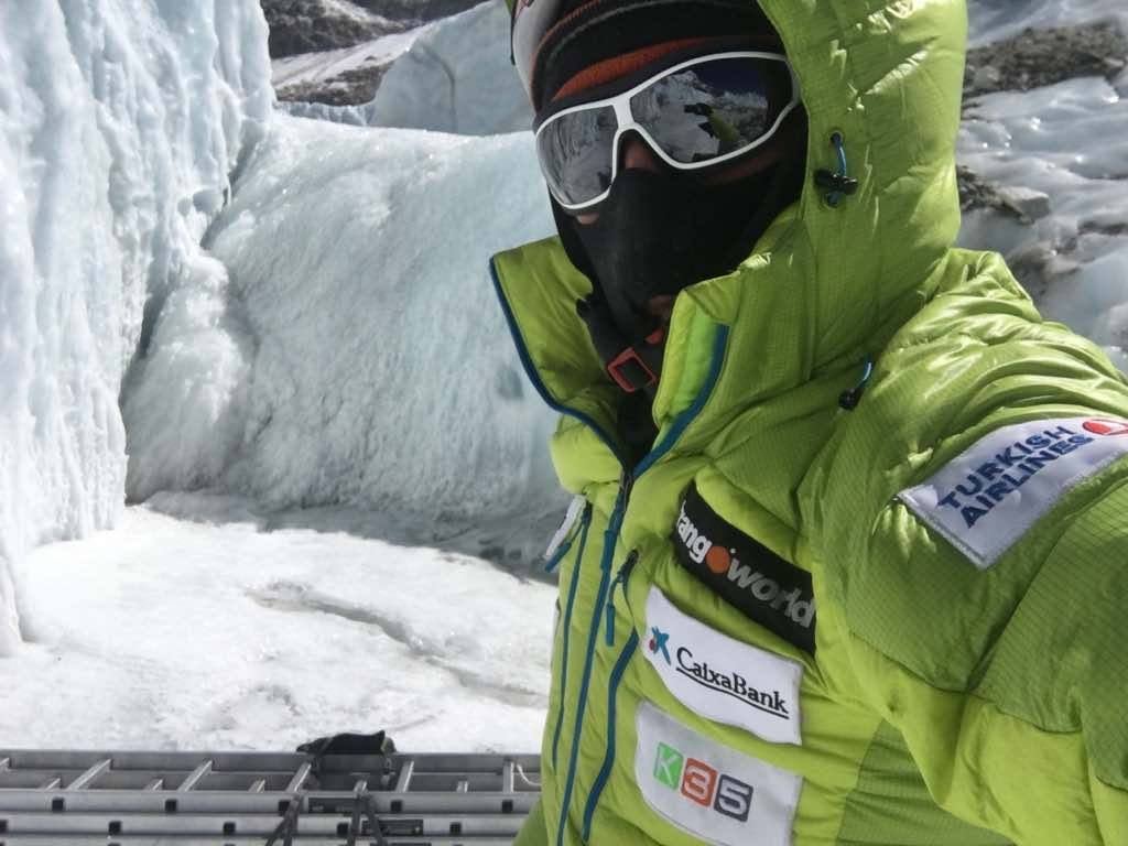 Las mejores imágenes de los dos intentos de Alex Txikon por alcanzar la cumbre del Everest en invierno