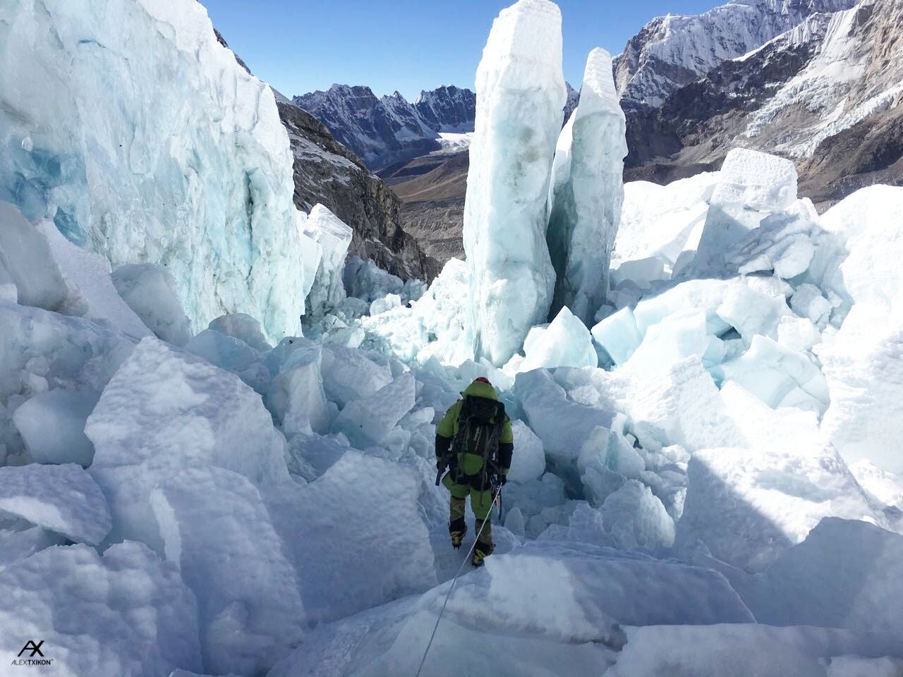 Las mejores imágenes de los dos intentos de Alex Txikon por alcanzar la cumbre del Everest en invierno