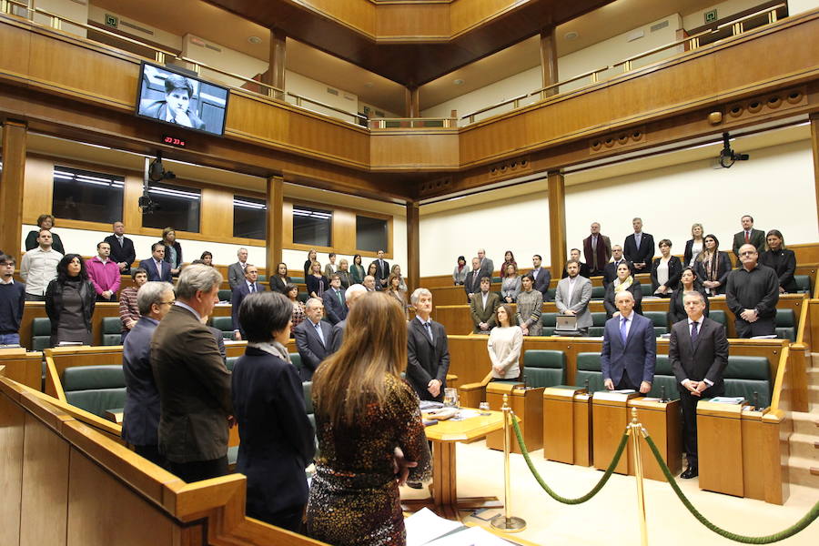 Homenaje silencioso del Parlamento vasco a Gregorio Ordóñez