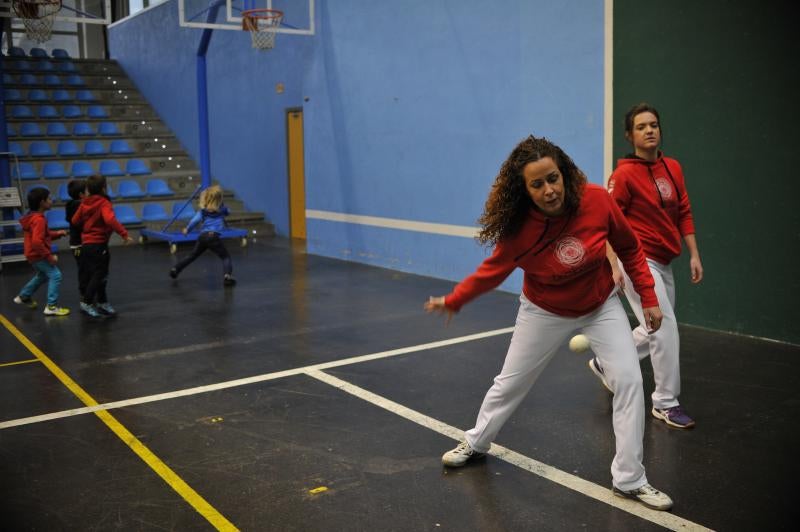 La pelota también es para las mujeres