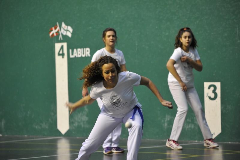 La pelota también es para las mujeres