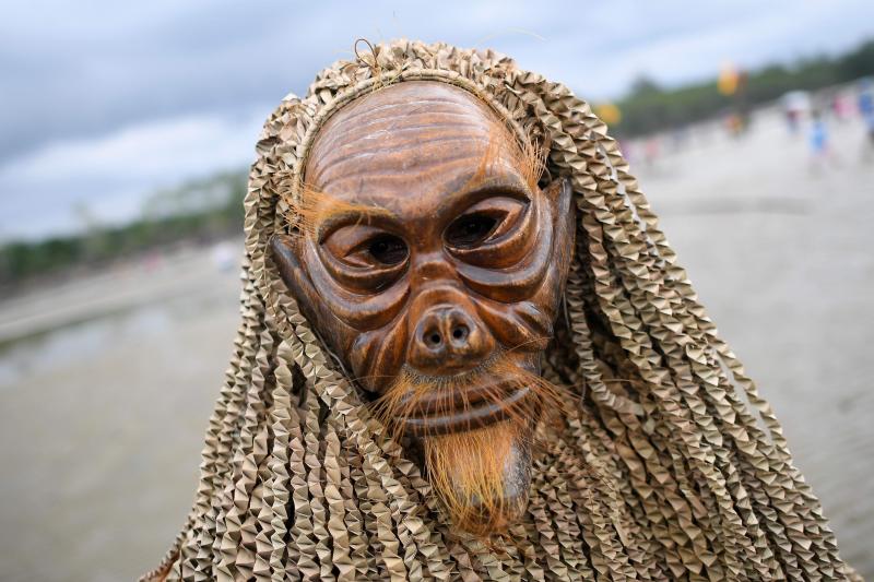 Ceremonia de acción de gracias Puja Pantai en Kuala Lumpur