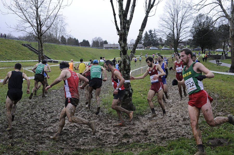 Sopuerta disfruta del cross más puro