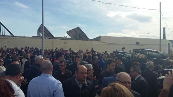 Torre Pacheco llora a los cinco jóvenes y arropa a sus familias en el funeral