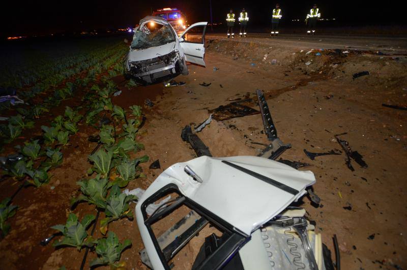 Mueren cinco jóvenes en un brutal accidente en Cartagena