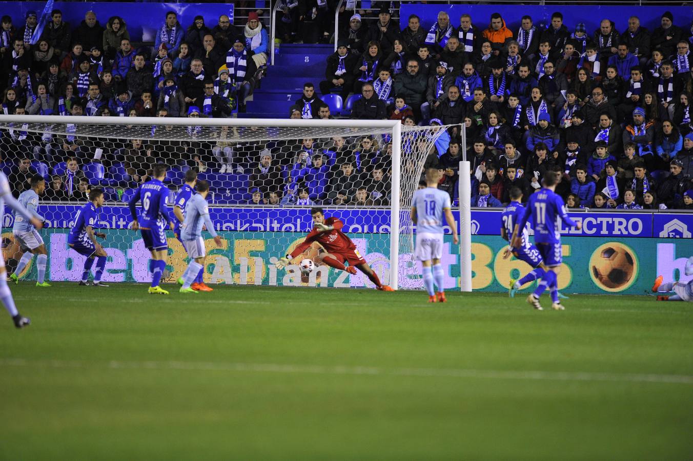 Semifinal de Copa entre el Alavés y el Celta