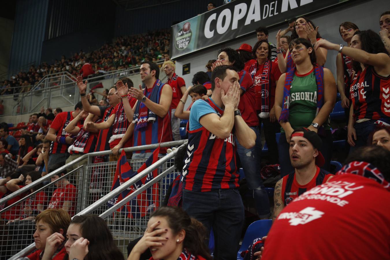 Así vivió la afición el Iberostar - Baskonia