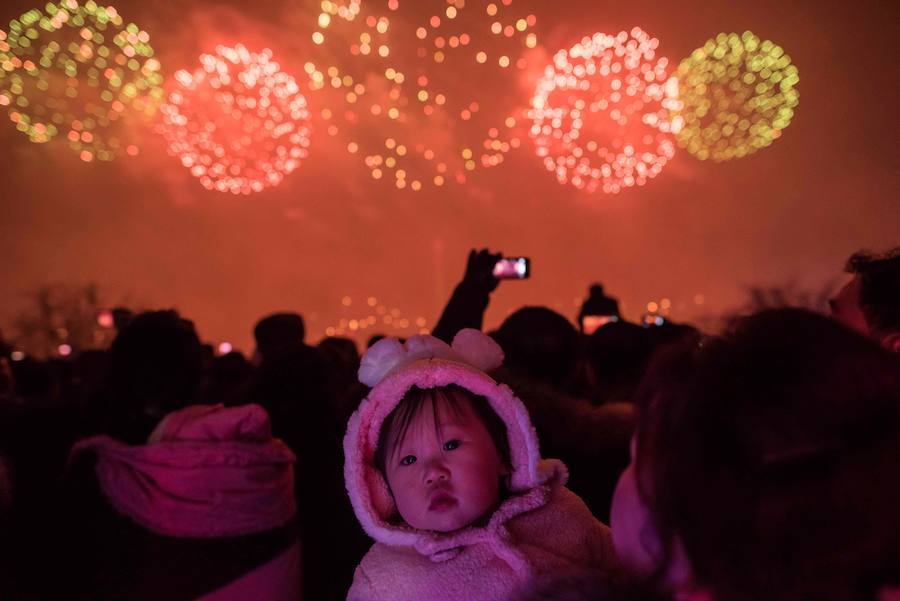 Corea del Norte celebra el 75 aniversario del nacimiento de Kim Jong Il