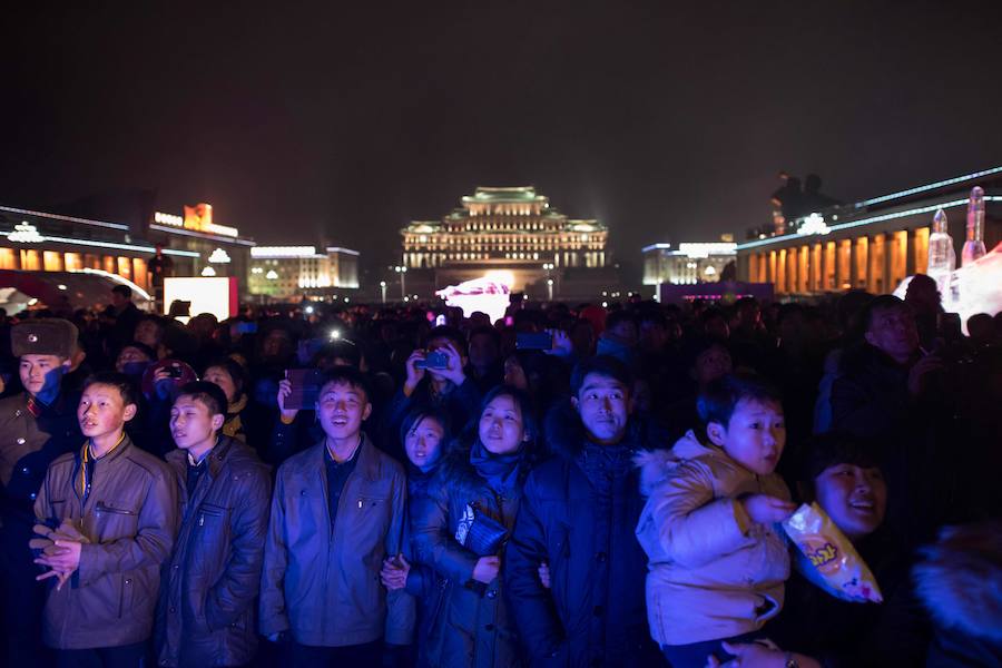 Corea del Norte celebra el 75 aniversario del nacimiento de Kim Jong Il