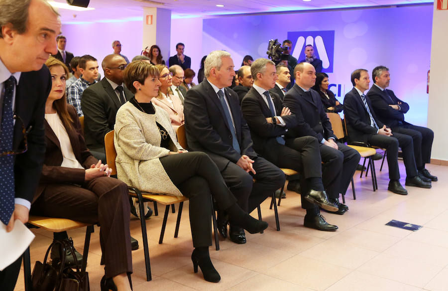 El lehendakari visita la sede de Matrici