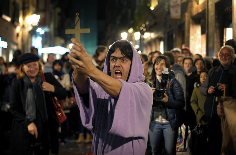 Bilbao entierra a la sardina