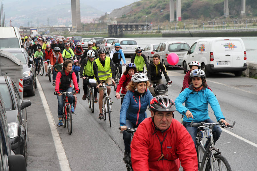 Una marcha para exigir un bidegorri entre Bilbao y Getxo