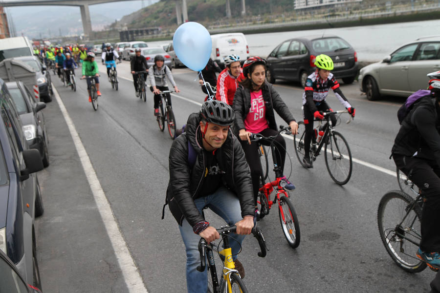 Una marcha para exigir un bidegorri entre Bilbao y Getxo