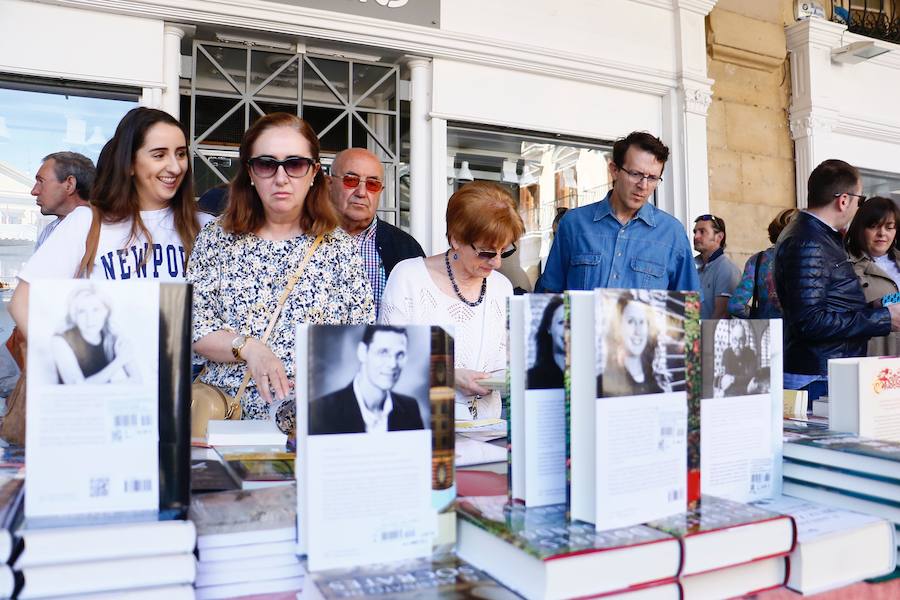 Vitoria lee a sus autores