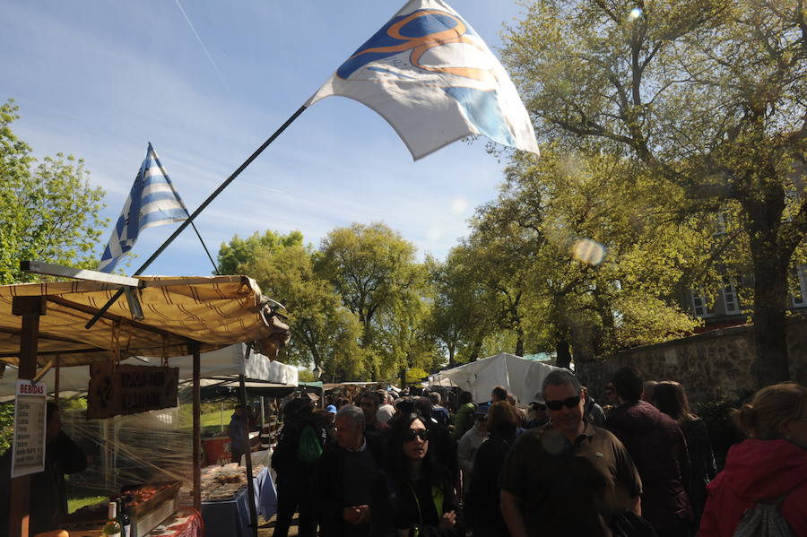 Los alaveses toman el santuario de Estíbaliz