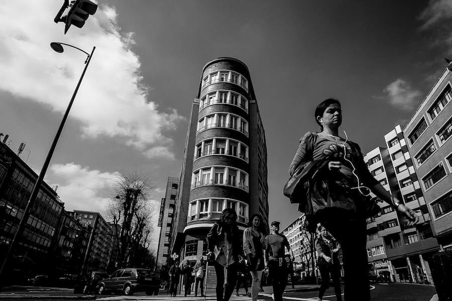 El cruce de la avenida Enekuri con la de Lehendakari Agirre es uno de los más concurridos.