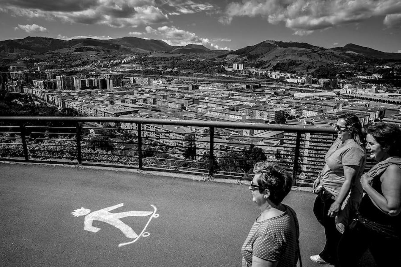 Vista de San Ignacio desde el paseo de la Estrada More.