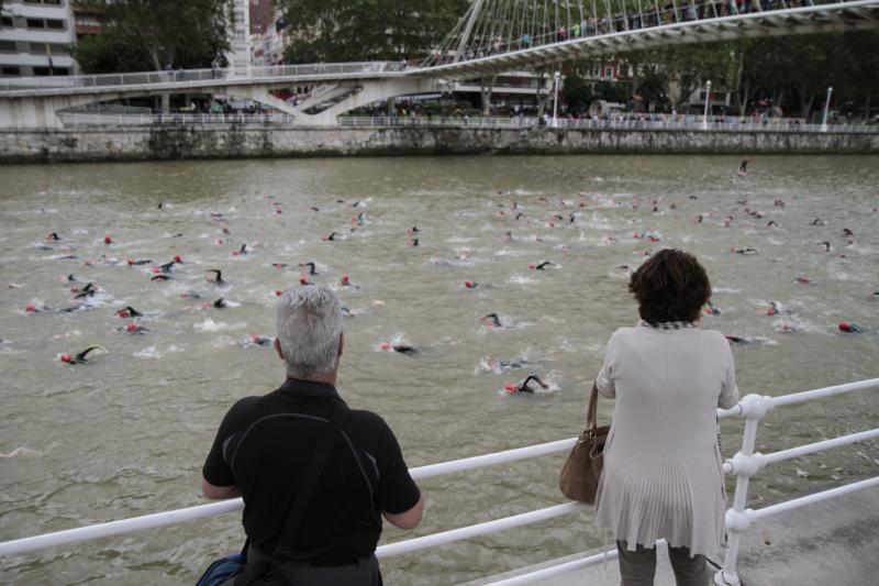 Brazadas por la ría
