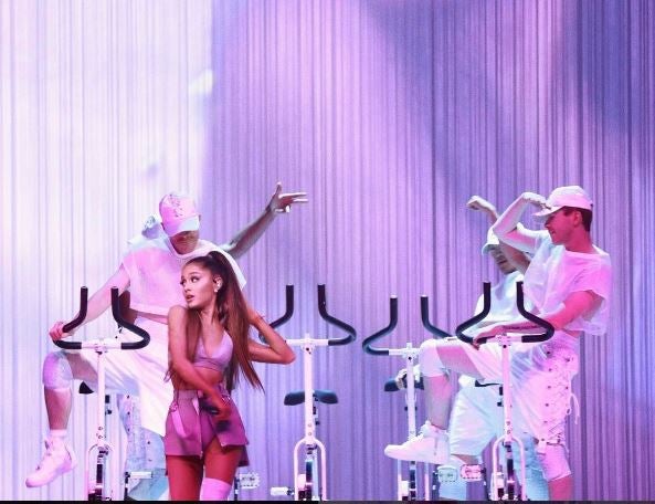 La cantante Ariana Grande, ídolo de niños y adolescentes