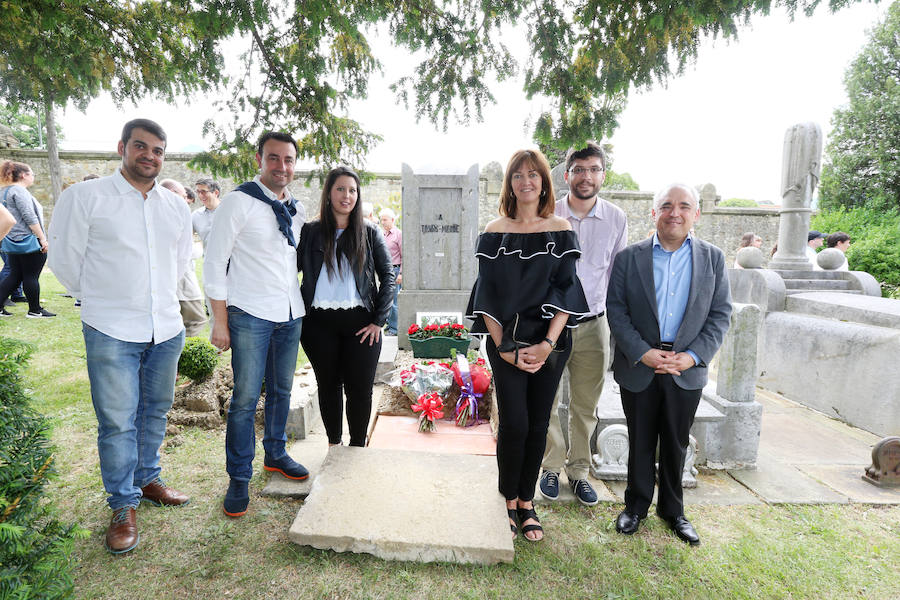 Homenaje de los socialistas a Tomás Meabe, fundador de las Juventudes Socialistas de España