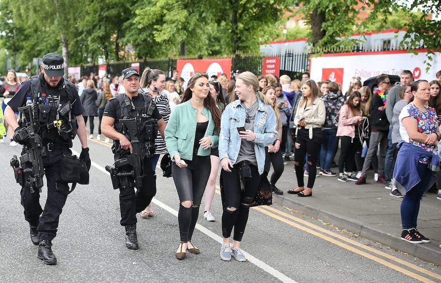 Las mejores imágenes del concierto de Ariana Grande en Manchester