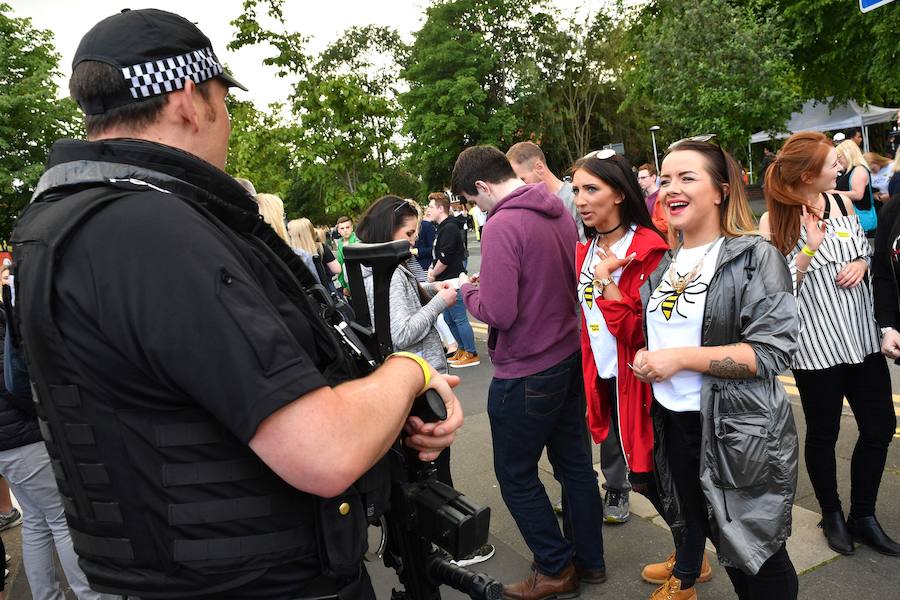 Las mejores imágenes del concierto de Ariana Grande en Manchester