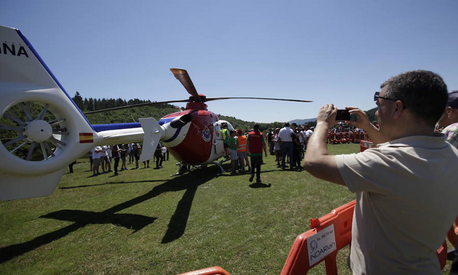 El Día del Cazador y el Pescador homenajea en Dima al perro de caza
