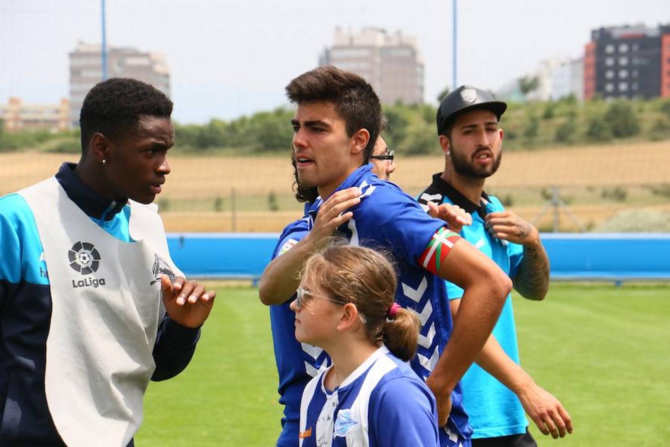 El Alavés B - Ontinyent, en imágenes