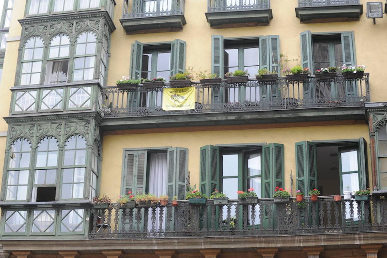 Los mejores balcones del III Concurso de Decoración de Balcones y Miradores del Casco Viejo de Bilbao