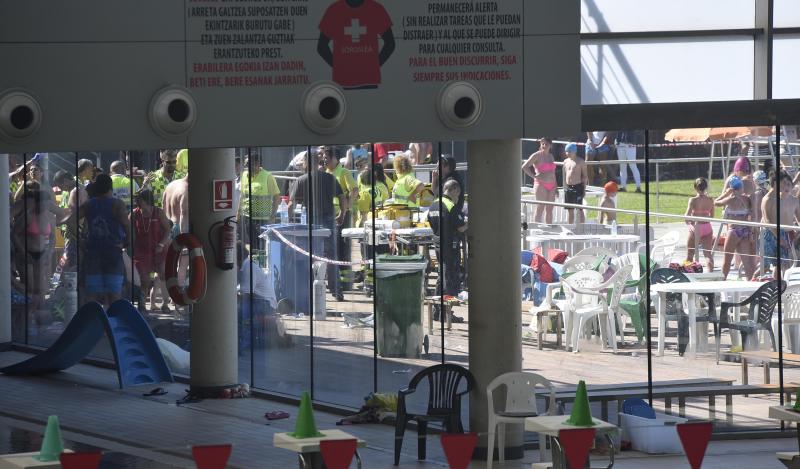 104 intoxicados y 23 traslados al hospital por un escape tóxico en un polideportivo de Tolosa