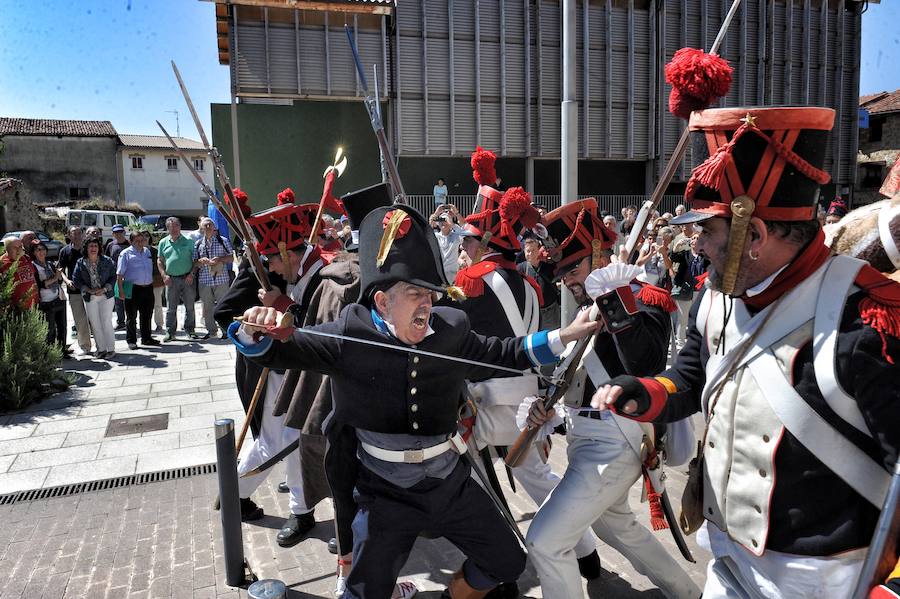 La localidad de Ullíbarri-Arana celebra una intensa jornada en recuerdo al guerrillero Sebastián Fernández de Leceta ‘Dos Pelos’