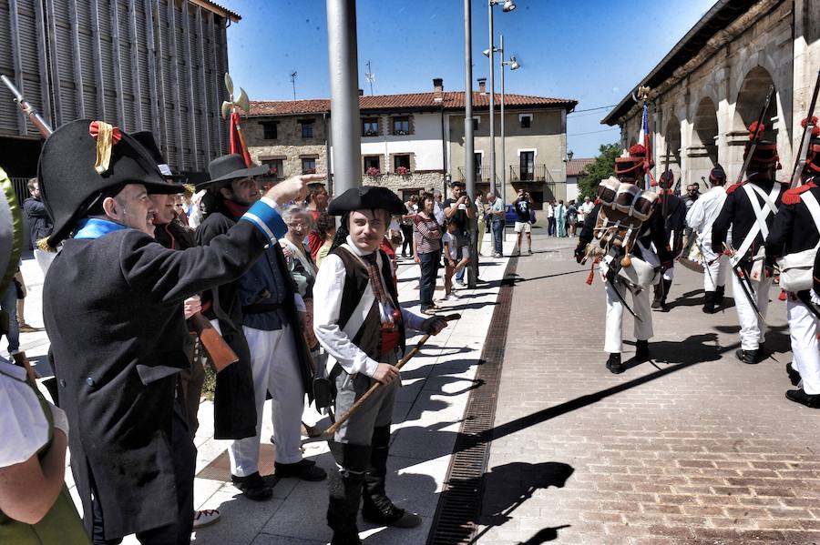 La localidad de Ullíbarri-Arana celebra una intensa jornada en recuerdo al guerrillero Sebastián Fernández de Leceta ‘Dos Pelos’