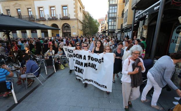 Manifestación contra las agresiones sexuales en Algorta.