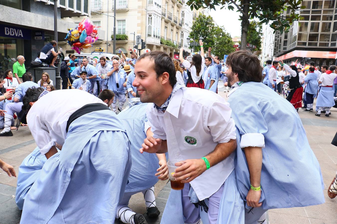 El paseíllo del día de La Blanca, rebautizado este año como &#039;kalejira&#039;