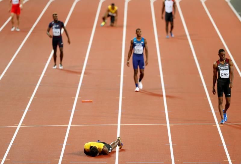 Triste adiós del jamaicano, que se lesionó en su último sprint como profesional en la final de relevos