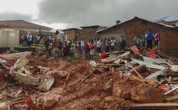 Deslizamiento de tierras cerca de Freetown.